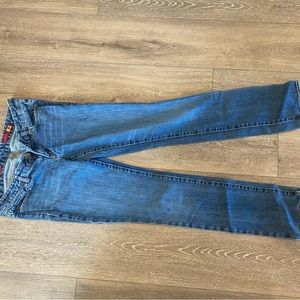 Size 8L Denizen jeans 32” inseam